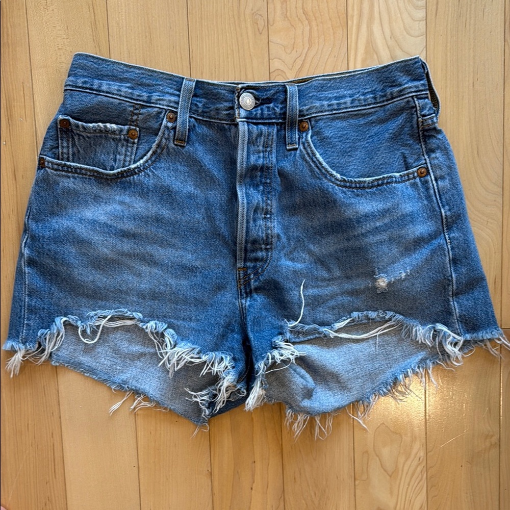 Levi’s Denim Frayed Hem Women's Shorts